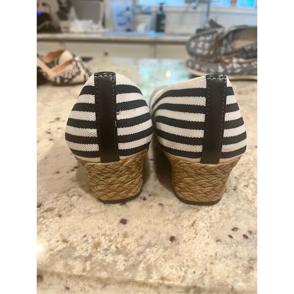 Life Stride Black & White Stripe Jute Espadrille Low Wedge sz 9 NWOT - Picture 5 of 6